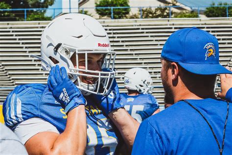 Sjsu athletics jobs. .  <a href=https://autoparts27.ru/bxlbbg5/crockett-coc...