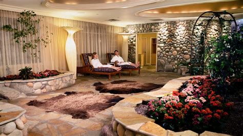 Skana spa. Skana, the Spa at Turning Stone: Great experience- wish they had more types of massages to offer - See 120 traveler reviews, 21 candid photos, and great deals for Verona, NY, at Tripadvisor. 