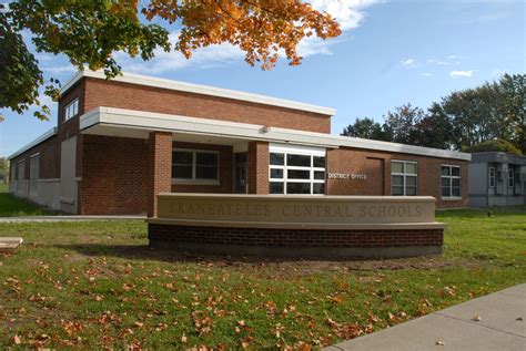 Skaneateles High School - Wikipedia