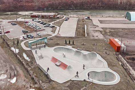 Skateboarders pitch new Dayton’s Bluff skate park