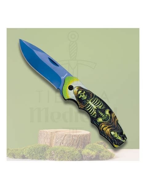 Skeleton handle knife. .  Feb 6, 2026 · The human skeleton is the internal ...