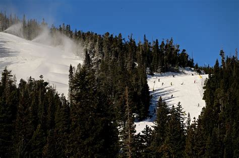 Skier dies after colliding with tree at Eldora ski area