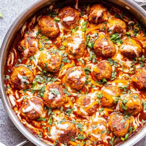 Skillet Meatballs in Marinara Sauce - Recipe Runner