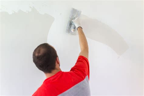Skim coating. Dec 5, 2022 · 4. It helps reduce the dust on walls since it forms a more seamless surface with fewer nooks and crannies for dirt and dust to accumulate. 5. Skim coating old drywall can extend its lifespan by protecting it from further damage due to everyday wear and tear. 6. 