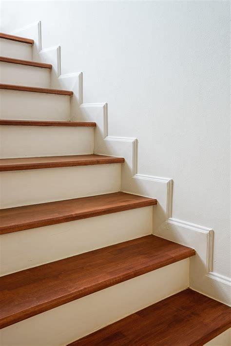 Skirt board for stairs. Treads are the horizontal deck boards of each step. Stringers are the wide boards beneath the stairs that run at an angle from the deck to the landing.They support the treads and risers. Risers are boards that cover the vertical spaces between the treads.Risers are also called “toe kicks.” Skirts are usually pieces of trim, like fascia … 
