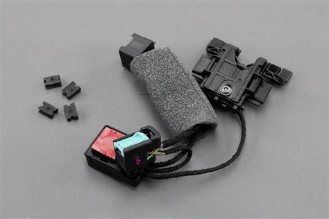 Skoda dsg micro switch.  - VOLKSWAGEN GOLF (2017 - 2021).  - THIS PART FITS ON...