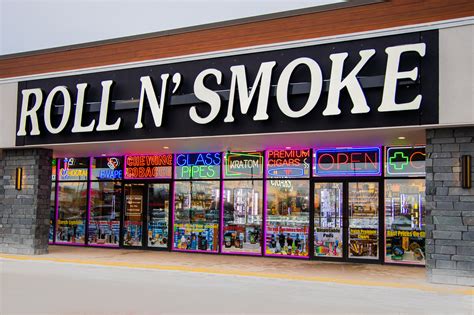 21 sept 2023 ... The smoke shop was hit with sma