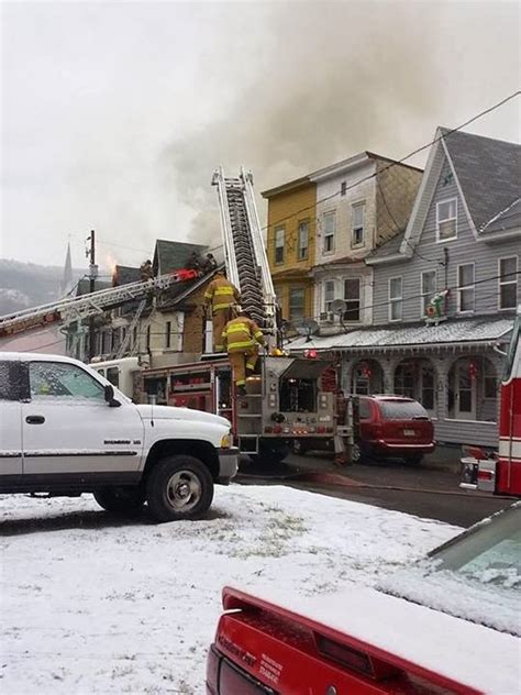 Skook firewire. Thursday, July 21, 2022 FIre Crews Responding to Multi-Alarm Apartment Building Fire in Pottsville Fire crews are responding to a working fire in the city of Pottsville early … 
