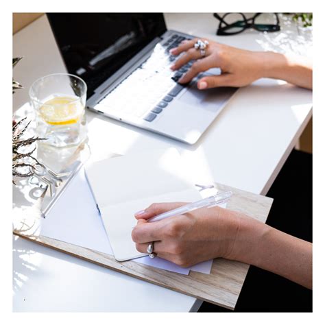 Skrivterapi: S&aring; skriver du dagbok terapeutiskt - M&aring;Bra