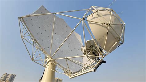 May 8, 2015 · By now, most people with even a passing interest in science will have heard about the Square Kilometre Array (SKA). It is the world’s largest radio telescope, and will operate over sites in .... 