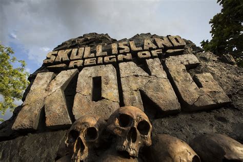 Skull island reign of kong. Making of/B-Roll of Kong: Skull Island with Jordan Vogt-Roberts InterviewSubscribe and click the notification bell HERE: http://goo.gl/SrrTlTSubscribe to Fil... 