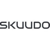 Skuudo - About this item . Hard Sided Pet Carrier: 24-Inch Skudo is suitable for small breed dog carrier, cat carrier, small bird carrier & small animal carrier for quick trips to vet, pet store, etc. Ideal for dogs with an adult weight 13-25 pounds
