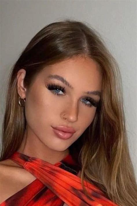 Sky Bri Three Onlyfans Leak