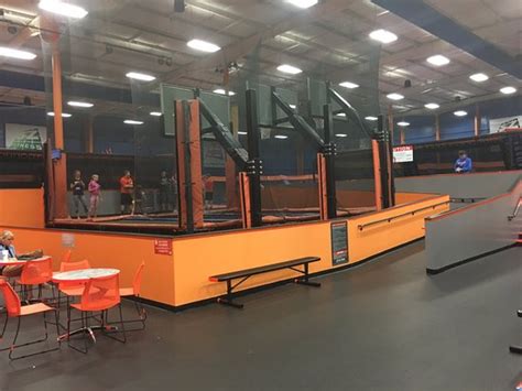 Sky zone fort wayne. Updated your waiver yet? Save time, skip the line, and fill yours out TODAY! All guests need a new waiver as of May 22nd, 2017 http://hubs.ly/H07LsmD0 