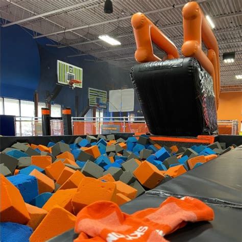 Jan 16, 2017 · Sky Zone Trampoline Park Syracuse. 17 Reviews. #17 of 26 Fun & Games in Syracuse. Fun & Games, Game & Entertainment Centers. 3179 Erie Blvd E, Syracuse, NY 13214-1201. Open today: 10:00 AM - 8:00 PM. Save. bg564. Windhoek, Namibia. . 