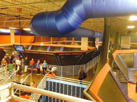 Sky zone trampoline park locations. Jan 12, 2024 · Sky Zone CLEARWATER is an indoor trampoline park who is located in CLEARWATER Florida. If you want to have a fun time this is an ideal place to come with friends and family. Address: 13000 66th Street Largo, FL 33773. Phone number: (727) 900-5867. Number of locations in Florida: 18. Opening hours 
