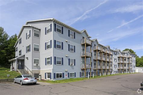 4332 W 6th St, Duluth, MN 55807 is an apartment unit listed for rent a