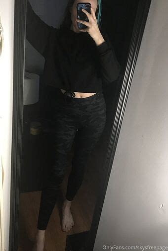 Skysfreepage Onlyfans Leaked +18 💋