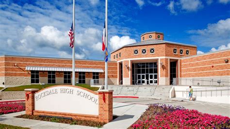 Skyward rockdale isd. ROCKDALE, Texas — Rockdale ISD will be switching to a four-day school weeks starting in the 2023-2024 school year. A Tuesday news release said the switch was developed with the input of parents ... 