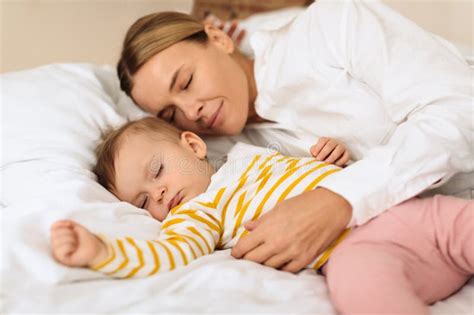 Sleep With Mom Onlyfans Leak