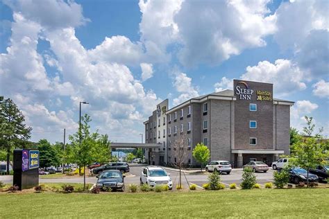  Sleep Inn Newnan Atlanta South is a 2-star hotel located in the heart of Newnan, just 26 miles away from the Georgia International Convention Center. During your stay, you can enjoy access to a fitness center, free private parking, and a shared lounge. .