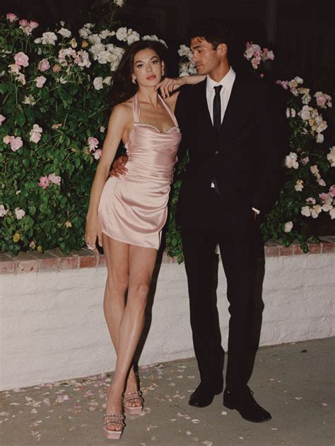 Slim couples fuckin pics. .  ...