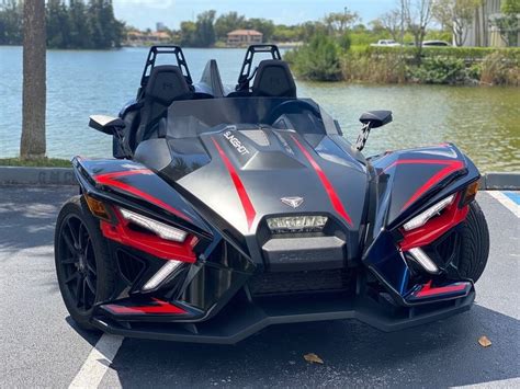 Find specifications for the 2021 Slingshot R (autodrive) Stealth Blue such as engine, performance, dimensions, brakes, tires, wheels, specs and more.
