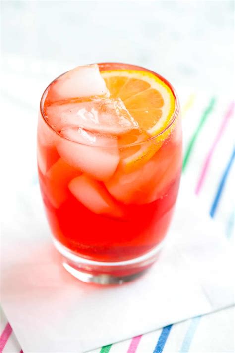 Sloe gin cocktails. We have Sloe gin cocktail recipes to view, save, search and add you own. CocktailUK is over 15 years old with over 11,000 recipes 