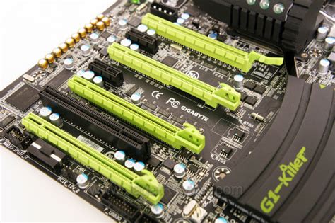Slot ekspansi di motherboard disebut. Ini tgl 21 pebruari 2018.