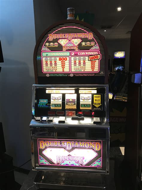 Slot machine double diamond. JetBlue Airways thinks United Airlines should get the slots in Mexico City that it will return to U.S. regulators in January, a break from its typical stance opposing the mainline ... 