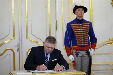 Slovakia swears in a new Cabinet led by a populist ex-premier who opposes support for Ukraine