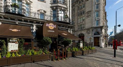 Slowhand beers - Hard Rock Cafe, London Traveller Reviews