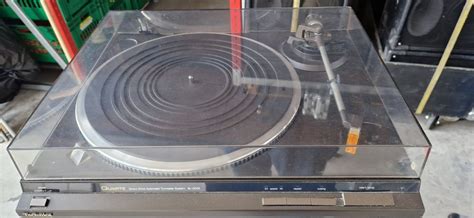 11 Mei 2013 ... Given your questions, you probably haven't spun vinyl before, so it's a great little starter table and should sound just fine with your system.. 