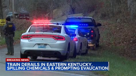 Small Kentucky town urged to evacuate after train derails, spilling chemicals