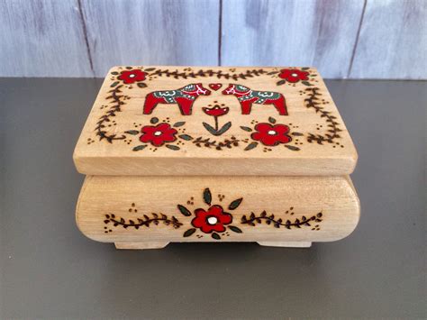 Small Locking Box - Etsy Sweden