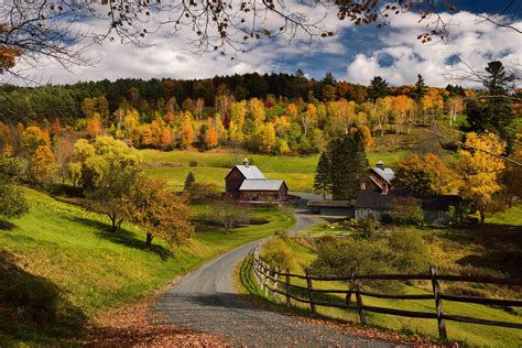 Small Town Living - Facebook