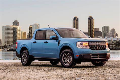 Small ford truck. The Ford Maverick will be a new compact pickup truck arriving for the 2022 model year. It will have a unibody construction and share components with the Bronco … 