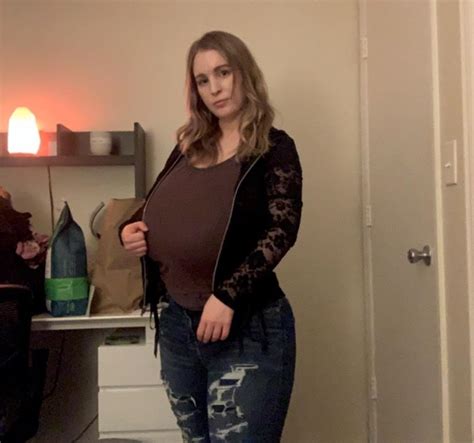 Small girl huge tits tumblr. .  <a href=https://socialite.brannanatkinso...