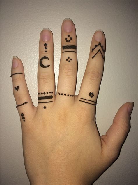 Small henna finger tattoo. Finger Small Temporary Tattoo, Lasts up to 2 weeks, Creative Tattoo, Tiny Tattoo, Semi Permanent Tattoo, Waterproof Tattoo, Gift for Her ... Waterproof Temporary Tattoo Sticker/Black Small Tattoo/Body Art Fake Tattoo/Finger Henna Flash Tattoo For Women/Finger Tattoo/Holiday tattop (211) $ 5.66. Add to Favorites ... 