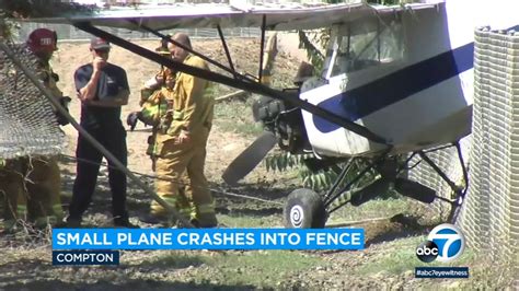 Small plane crashes in Compton
