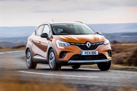 Small suv cars. Popular fuel efficient SUVs. As of September, medium-sized and compact SUVs held a combined 38% share of vehicles sold in New Zealand in 2020, and in September alone midsized SUVs took out the top . . . Read more. Motoring Blog. 
