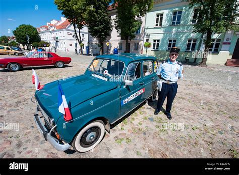 Small town police cars hi-res stock photography and …