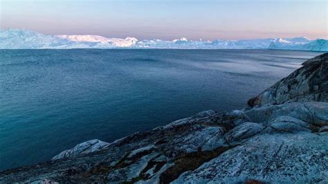 Smallest ocean in the world. .  ...