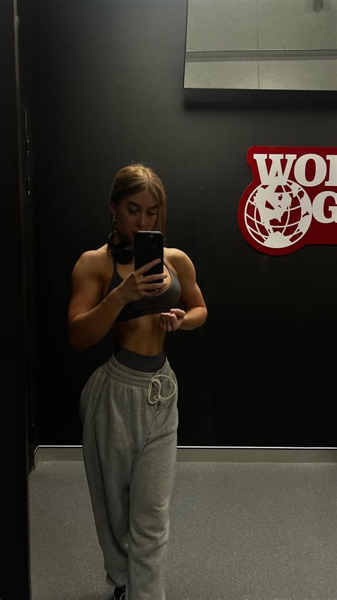 Smallvanillagirl onlyfans naked