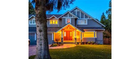 Smart Lights vs. Traditional Light Timers for Home Security