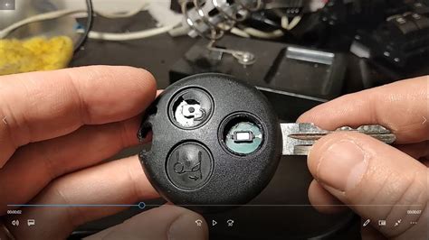 Smart fortwo key fob service manual. - Guida dell'utente motorola auricolare bluetooth s9.