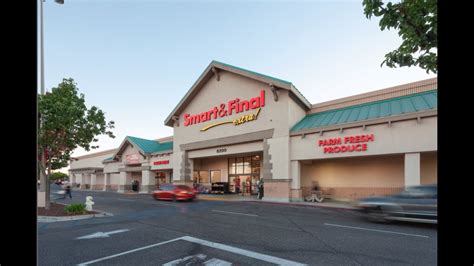 LOS ANGELES-- (BUSINESS WIRE)-- #MySmartandFinal--Smart & Final, the smaller, faster grocery warehouse store, is pleased to open its first Smart & Final Extra! store in Madera, Calif., on Nov. 15 at 2237 W. Cleveland Ave., Suite 101. The new 32,000 square-foot store will offer customers in the San Joaquin Valley a new destination for …. 