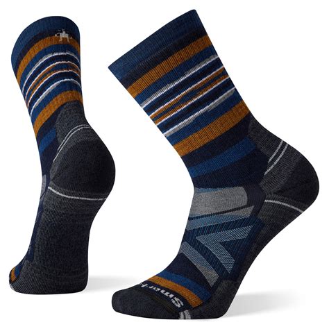 Uncompromised Comfort, Durability + Fit. Guaranteed for life and made in the USA, Darn Tough socks are the best merino wool socks for hiking, running, work, and everyday wear.. 