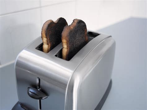 May 3, 2013 · The smell of burnt toast is a signal of a he