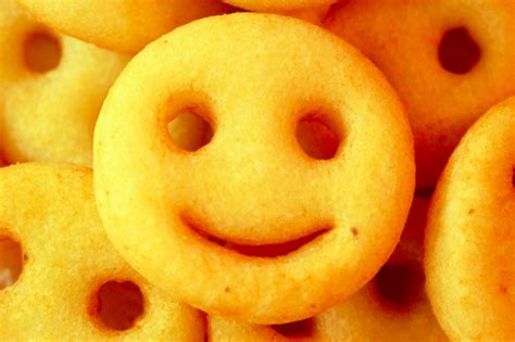 Smiley face potatoes. of McCain potatoes. 24 Pounds (6 Bags per Case) 159.60 1/2 cup heated vegetable 0.63 INGREDIENTS: Potatoes, Vegetable Oil (Contains One Or More Of The Following Oils: Canola, Soybean, Cottonseed, Sunflower, Corn), Dried Potatoes. Contains 2% or less of Citric Acid (To Maintain Freshness), Dextrose, Mono- & Diglycerides, Natural 